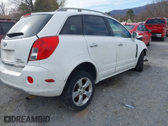 2014 Chevrolet Captiva Sport LTZ with VIN 3GNAL4EK6ES637706, listed as a IAAI auction lot 41863531 with 160,440 mi miles. Bid and sale history available at carsss.com. Image 4.