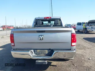 2021 Ram 1500 Tradesman z VIN 1C6RR6FG6MS550891, wystawiony jako IAAI lot #42013131 z przebiegiem 100 229 mil mil oraz . Historia ofert i sprzedaży dostępna na DreamBid. Obrazek 16.