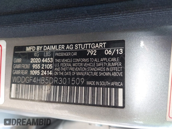 2013 Mercedes-Benz C 250 Sport with VIN WDDGF4HB5DR301509, listed as a IAAI auction lot 42216332 with 95,426 mi miles and . Bid and sale history available at carsss.com. Image 9.