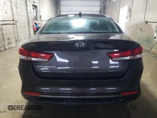 2018 Kia Optima LX with VIN KNAGT4L30J5239634, listed as a Copart auction lot 84121364 with 195,626 mi miles and Clean Title. Bid and sale history available at carsss.com. Image 6.
