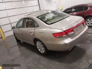 2009 Hyundai Azera GLS with VIN KMHFC46D39A360840, listed as a IAAI auction lot 41441715 with 59,991 mi miles. Bid and sale history available at carsss.com. Image 3.