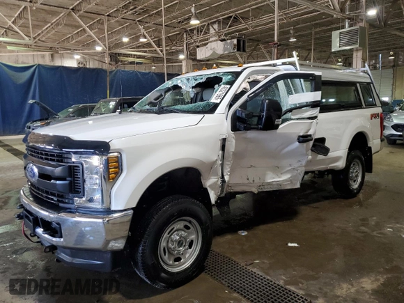 2019 Ford Super Duty F-250 SRW XL with VIN 1FTBF2B69KEG23532, listed as a Copart auction lot 49321965 with 54,371 mi miles and Non Repairable. Bid and sale history available at carsss.com. Image 1.