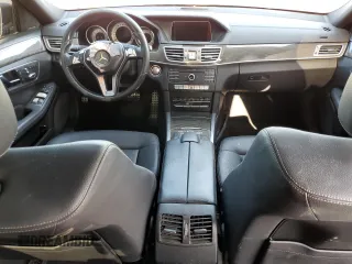 2016 Mercedes-Benz E 350 Sport z VIN WDDHF5KB6GB258248, wystawiony jako Copart lot #63862095 z przebiegiem 124 413 mil mil oraz Szkoda całkowita • Salvage title. Historia ofert i sprzedaży dostępna na DreamBid. Obrazek 8.