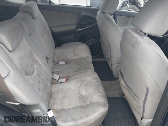 2009 Toyota RAV4 with VIN JTMBF35VX95004182, listed as a IAAI auction lot 41981435 with 184,724 mi miles. Bid and sale history available at carsss.com. Image 8.