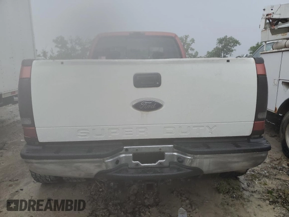 2002 Ford F-350 XL z VIN 1FTWX33FX2EB85896, wystawiony jako Copart lot #58554815 z przebiegiem 286 347 mil mil oraz Szkoda całkowita • Salvage title. Historia ofert i sprzedaży dostępna na DreamBid. Obrazek 6.