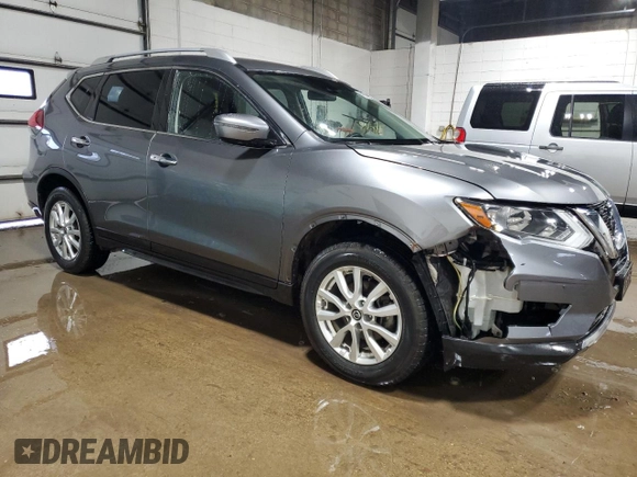 2020 Nissan Rogue SV z VIN JN8AT2MT0LW009007, wystawiony jako Copart lot #60568345 z przebiegiem 88 330 mil mil oraz Czysty tytuł • Clean title. Historia ofert i sprzedaży dostępna na DreamBid. Obrazek 4.