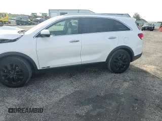 2018 Kia Sorento EX with VIN 5XYPHDA51JG395911, listed as a Copart auction lot 73528304 with 100,131 mi miles and Non Repairable. Bid and sale history available at carsss.com. Image 11.