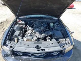 2007 Ford Mustang Deluxe with VIN 1ZVFT84N475262622, listed as a IAAI auction lot 41928843 with 162,026 mi miles and . Bid and sale history available at DreamBid. Image 10.