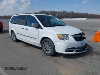 2015 Chrysler Town & Country Touring-L with VIN 2C4RC1CG8FR755148, listed as a IAAI auction lot 41806971 with 106,214 mi miles. Bid and sale history available at carsss.com. Image 1.