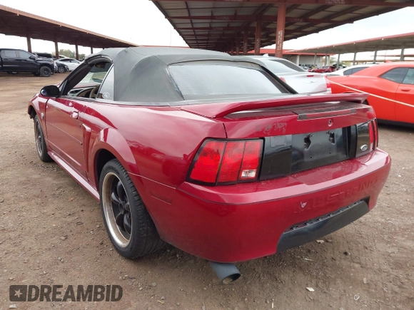 2001 Ford Mustang Deluxe with VIN 1FAFP44491F134522, listed as a IAAI auction lot 41814040 with 181,954 mi miles. Bid and sale history available at carsss.com. Image 3.