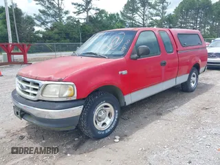 1999 Ford F-150 z VIN 1FTZX1723XNA41946, wystawiony jako IAAI lot #42255760 z przebiegiem 162 612 mil mil oraz . Historia ofert i sprzedaży dostępna na DreamBid. Obrazek 2.