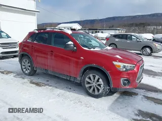 2013 Mitsubishi Outlander Sport LE with VIN 4A4AR5AU4DE025252, listed as a IAAI auction lot 41369262 with 93,020 mi miles. Bid and sale history available at carsss.com. Image 1.