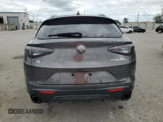 2024 Alfa Romeo Stelvio Veloce z VIN ZASPAKBN1R7D74757, wystawiony jako Copart lot #81093484 z przebiegiem 13 847 mil mil oraz Nie do naprawy • Non repairable. Historia ofert i sprzedaży dostępna na DreamBid. Obrazek 6.