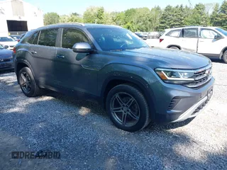 2020 Volkswagen Atlas S with VIN 1V2GC2CA6LC202509, listed as a IAAI auction lot 42388541 with 57,388 mi miles and . Bid and sale history available at DreamBid. Image 1.