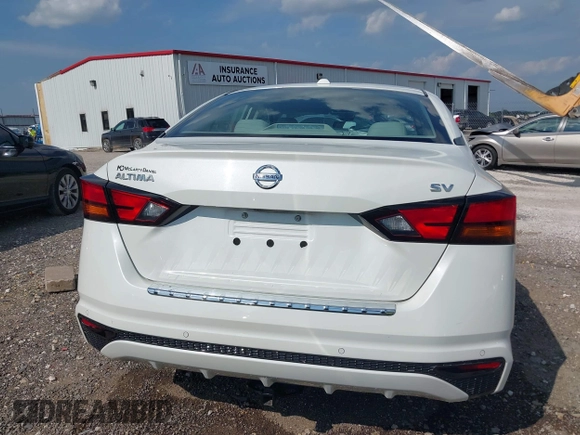 2021 Nissan Altima SV with VIN 1N4BL4DV5MN381985, listed as a IAAI auction lot 42471676 with 75,724 mi miles and . Bid and sale history available at DreamBid. Image 16.