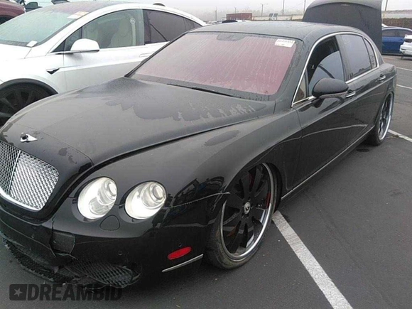 2006 Bentley Flying Spur z VIN SCBBR53W76C034247, wystawiony jako Copart lot #58636805 z przebiegiem 39 446 mil mil oraz Tytuł czysty. Historia ofert i sprzedaży dostępna na DreamBid. Obrazek 2.