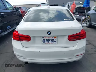 2017 BMW 3 Series 320i with VIN WBA8E1G33HNU17182, listed as a IAAI auction lot 41906604 with 59,166 mi miles. Bid and sale history available at carsss.com. Image 17.