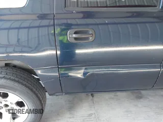 2006 Chevrolet Avalanche Z66 with VIN 3GNEC12Z76G233075, listed as a IAAI auction lot 42507082 with 218,395 mi miles and . Bid and sale history available at DreamBid. Image 14.