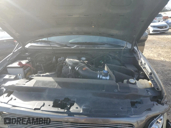 2002 Ford F-150 Harley Davidson with VIN 1FTRW07302KD36843, listed as a Copart auction lot 46342835 with 177,536 mi miles and Salvage Title. Bid and sale history available at carsss.com. Image 11.