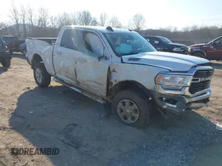 2019 Ram 2500 Big Horn z VIN 3C6UR5DLXKG669438, wystawiony jako IAAI lot #41503329 z przebiegiem 167 277 mil mil oraz . Historia ofert i sprzedaży dostępna na DreamBid. Obrazek 1.