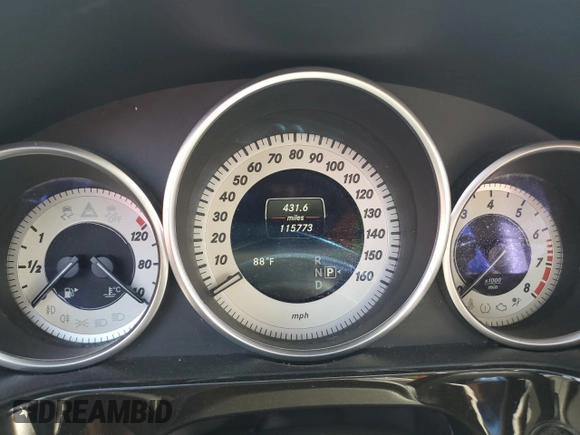 2014 Mercedes-Benz E 350 Sport with VIN WDDHF5KB4EA922498, listed as a Copart auction lot 61573685 with 115,773 mi miles and Clean title. Bid and sale history available at DreamBid. Image 9.
