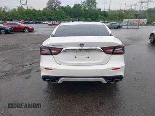 2020 Nissan Maxima S with VIN 1N4AA6BV4LC364136, listed as a IAAI auction lot 42195018 with 38,941 mi miles and . Bid and sale history available at DreamBid. Image 17.