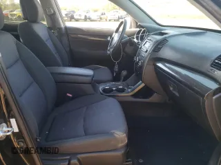 2012 Kia Sorento LX with VIN 5XYKTDA2XCG195661, listed as a Copart auction lot 46891985 with 0 mi miles and Non Repairable. Bid and sale history available at carsss.com. Image 5.