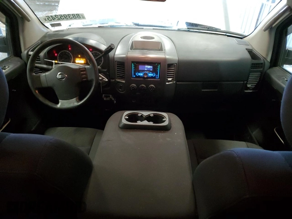 2010 Nissan Titan SE with VIN 1N6BA0EK4AN320097, listed as a Copart auction lot 88395245 with 196,991 mi miles and Salvage Title. Bid and sale history available at carsss.com. Image 8.