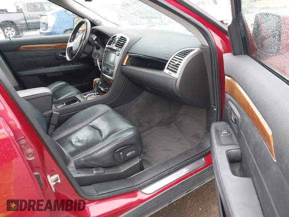 2008 Cadillac SRX AWD with VIN 1GYEE637580124158, listed as a IAAI auction lot 41501236 with 101,572 mi miles. Bid and sale history available at carsss.com. Image 5.