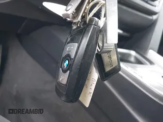 2013 BMW 3 Series 328i xDrive с VIN WBA3B5G59DNS05019, выставлен на аукционе IAAI как лот 42374671 с пробегом 144 097 миль миль и . История ставок и продаж доступна на DreamBid. Изображение 11.