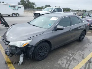 2017 Toyota Camry XLE with VIN 4T1BF1FK2HU669201, listed as a IAAI auction lot 41586166 with 158,552 mi miles. Bid and sale history available at carsss.com. Image 18.