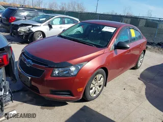 2013 Chevrolet Cruze LS with VIN 1G1PA5SH7D7147112, listed as a IAAI auction lot 41783962 with 95,045 mi miles. Bid and sale history available at carsss.com. Image 2.