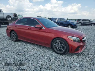 2019 Mercedes-Benz C 300 with VIN 55SWF8DB7KU317733, listed as a Copart auction lot 55562235 with 39,884 mi miles and Non repairable. Bid and sale history available at DreamBid. Image 4.