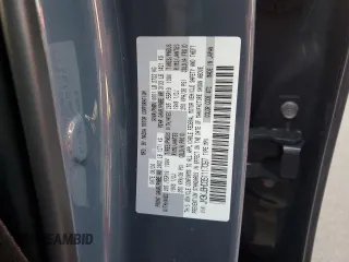2025 Mazda CX-70 Preferred z VIN JM3KJBHD3S1117097, wystawiony jako Copart lot #81769204 z przebiegiem Nie podano mil oraz Szkody całkowita. Historia ofert i sprzedaży dostępna na DreamBid. Obrazek 13.