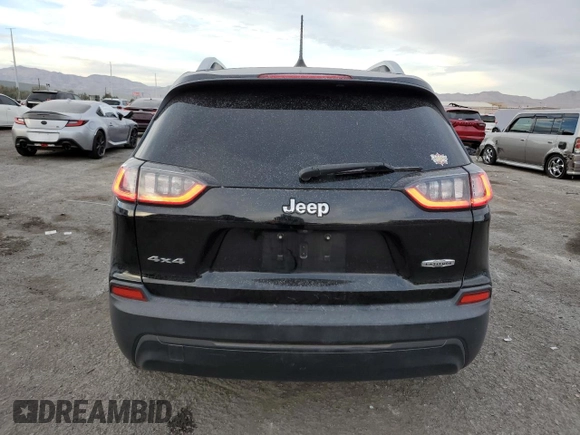 2020 Jeep Cherokee Latitude with VIN 1C4PJMCBXLD555020, listed as a Copart auction lot 87335284 with 137,121 mi miles and Salvage Title. Bid and sale history available at carsss.com. Image 6.