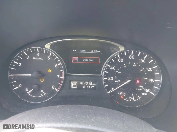 2015 Nissan Pathfinder Platinum with VIN 5N1AR2MM6FC656712, listed as a IAAI auction lot 41661724 with 164,013 mi miles. Bid and sale history available at carsss.com. Image 7.