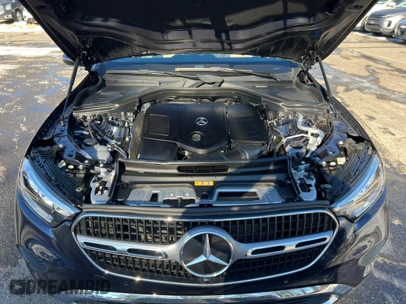 2024 Mercedes-Benz GLC with VIN W1NKM4GB2RF181519, listed as a Copart auction lot 43023575 with 1,266 mi miles and Clean Title. Bid and sale history available at carsss.com. Image 8.