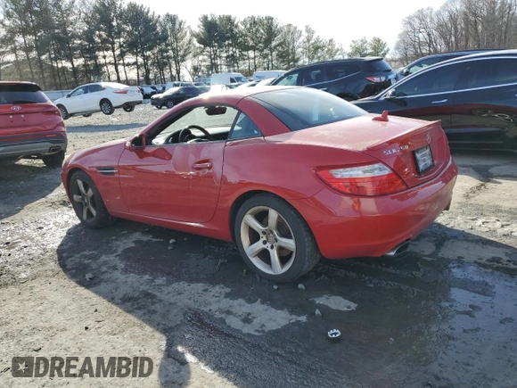 2012 Mercedes-Benz SLK 250 z VIN WDDPK4HA3CF037080, wystawiony jako Copart lot #87970195 z przebiegiem 132 263 mil mil oraz Czysty tytuł • Clean title. Historia ofert i sprzedaży dostępna na DreamBid. Obrazek 2.