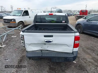 2022 Ford Maverick XL z VIN 3FTTW8F96NRA26190, wystawiony jako IAAI lot #41780843 z przebiegiem 61 539 mil mil oraz . Historia ofert i sprzedaży dostępna na DreamBid. Obrazek 17.