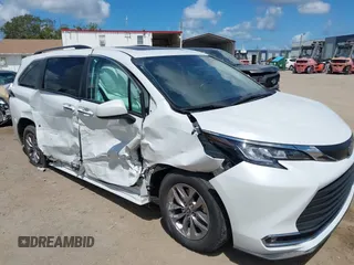 2022 Toyota Sienna XLE с VIN 5TDYRKECXNS074912, выставлен на аукционе IAAI как лот 42266527 с пробегом 59 596 миль миль и . История ставок и продаж доступна на DreamBid. Изображение 6.