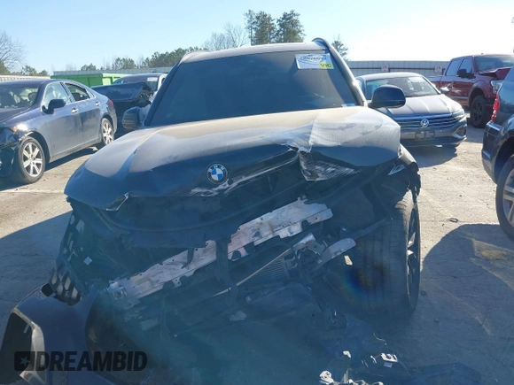2019 BMW X5 xDrive40i with VIN 5UXCR6C55KLL01781, listed as a IAAI auction lot 38676093 with 1 mi miles. Bid and sale history available at carsss.com. Image 11.