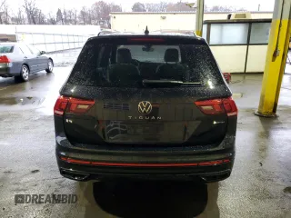 2022 Volkswagen Tiguan SE R-Line Black with VIN 3VV8B7AX1NM155177, listed as a Copart auction lot 83462284 with 9,905 mi miles and Salvage Title. Bid and sale history available at DreamBid. Image 6.