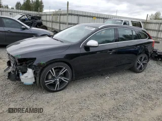 2017 Volvo V60 R-Design Platinum with VIN YV149MSS2H1372548, listed as a Copart auction lot 69565664 with 44,425 mi miles and Salvage Title. Bid and sale history available at carsss.com. Image 1.