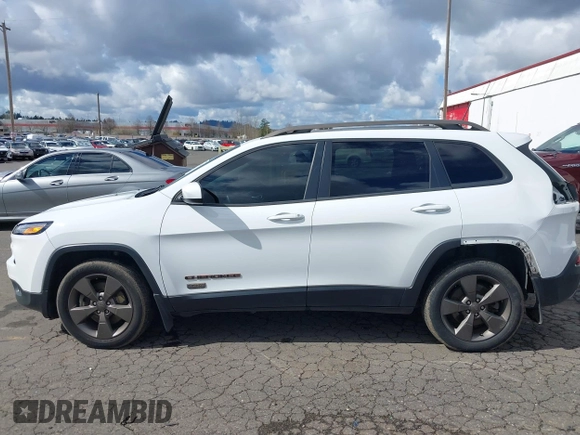 2017 Jeep Cherokee Latitude with VIN 1C4PJLCS6HW578672, listed as a IAAI auction lot 41794244 with 111,225 mi miles and . Bid and sale history available at DreamBid. Image 15.