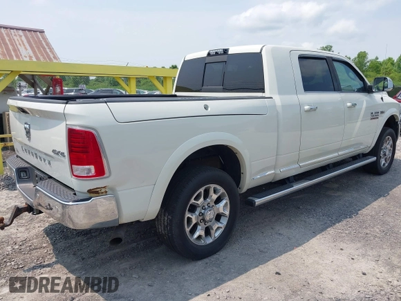 2016 Ram 2500 z VIN 3C6UR5PJ5GG332810, wystawiony jako IAAI lot #42402626 z przebiegiem 220 265 mil mil oraz . Historia ofert i sprzedaży dostępna na DreamBid. Obrazek 4.