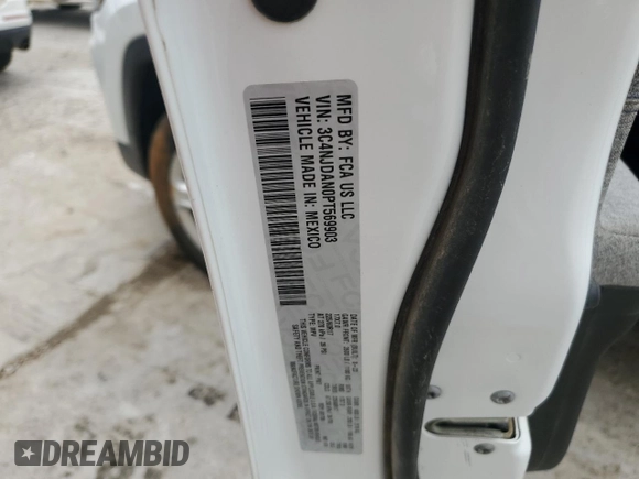 2023 Jeep Compass Sport z VIN 3C4NJDAN0PT569903, wystawiony jako Copart lot #53154035 z przebiegiem 30 060 mil mil oraz Szkoda całkowita • Salvage title. Historia ofert i sprzedaży dostępna na DreamBid. Obrazek 13.
