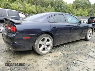 2012 Dodge Charger SXT with VIN 2C3CDXHG0CH164929, listed as a Copart auction lot 72173684 with 177,116 mi miles and Clean Title. Bid and sale history available at carsss.com. Image 3.