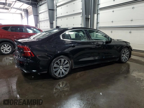 2021 Volvo S60 Inscription with VIN 7JRA22TL8MG095230, listed as a Copart auction lot 65422703 with 32,678 mi miles. Bid and sale history available at carsss.com. Image 3.