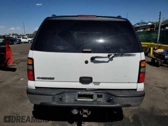 2005 Chevrolet Tahoe Z71 z VIN 1GNEK13Z95R276428, wystawiony jako Copart lot #56742615 z przebiegiem 200 772 mil mil oraz Szkoda całkowita • Salvage title. Historia ofert i sprzedaży dostępna na DreamBid. Obrazek 6.