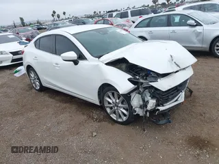 2017 Mazda 3 Touring с VIN JM1BN1V75H1103488, выставлен на аукционе IAAI как лот 42415442 с пробегом 103 739 миль миль и . История ставок и продаж доступна на DreamBid. Изображение 1.